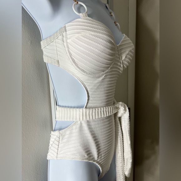 White Ribbed Push Up Cut Out Swimsuit - Picture 11 of 15